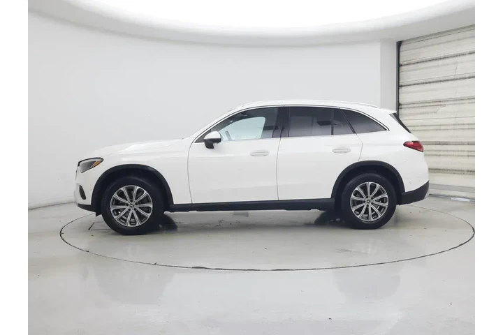 $31998 : Mercedes-Benz GLC 2023 GLC 3 image 3