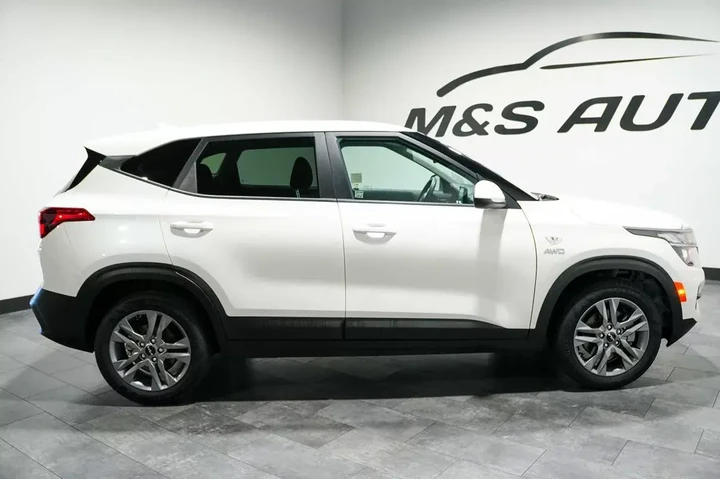 $18790 : 2023 Seltos image 6