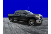 $26929 : Toyota Tundra 2015 4x4 SR5 4 thumbnail