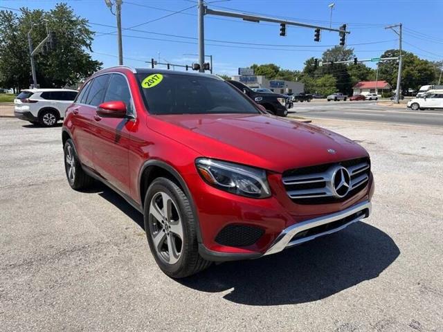 $15900 : 2017 Mercedes-Benz GLC GLC 30 image 4