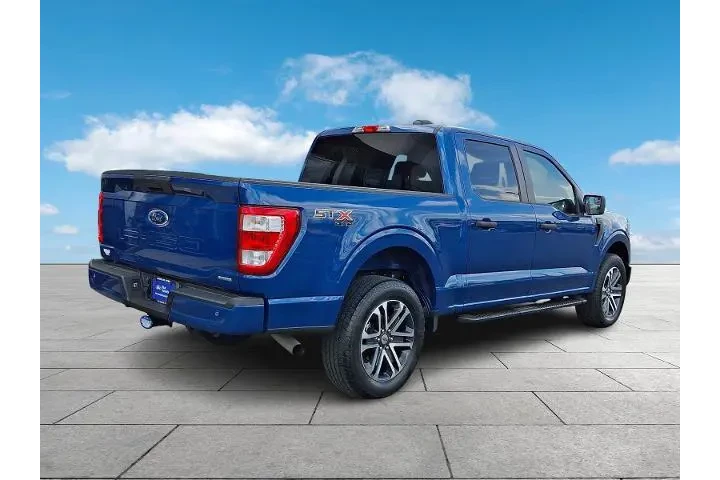 $37997 : Ford F-150 2023 4x4 XLT 4dr image 6