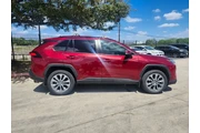$29998 : Toyota RAV4 2023 XLE Premium thumbnail
