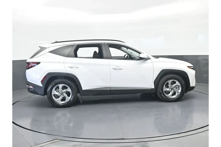$19240 : Hyundai TUCSON 2024 SEL Flee image 7