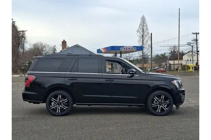 $32788 : Ford Expedition 2021 4x4 Lim image 7