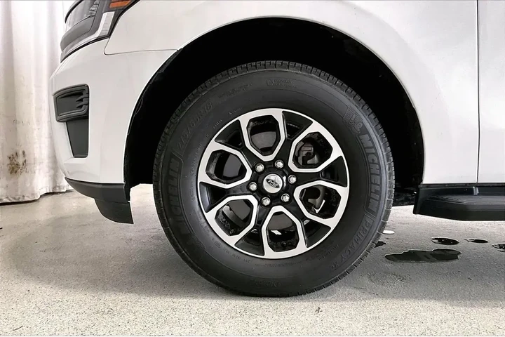 $39291 : Ford Expedition 2024 4x2 XLT image 6