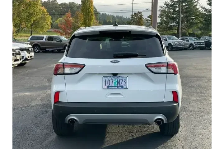 $15983 : Ford Escape 2022 AWD SEL 4dr image 4