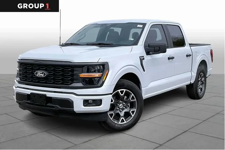 $39733 : Ford F-150 2025 4x2 STX 4dr image 1