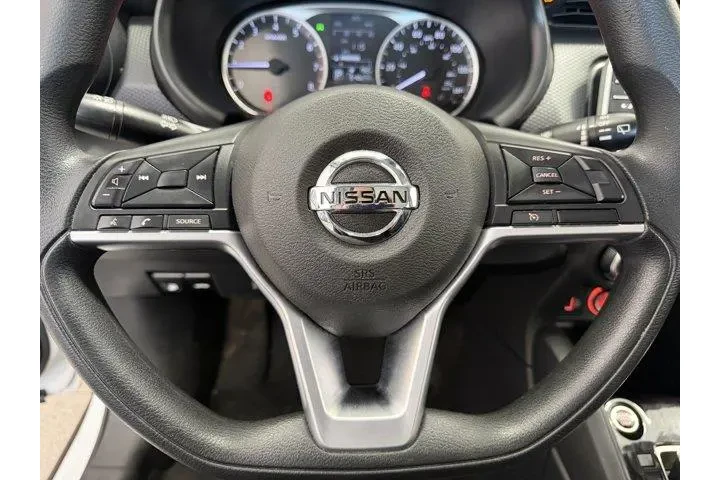 $15987 : Nissan Kicks 2021 S 4dr Cros image 5