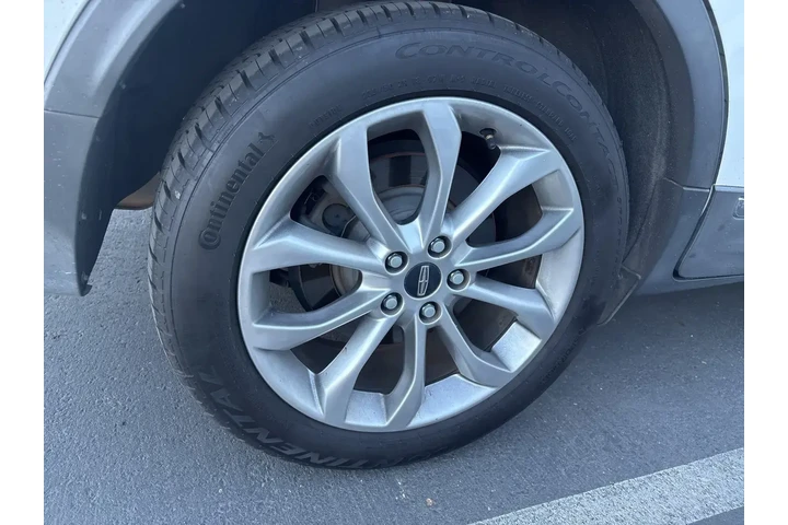 $15900 : Lincoln MKC 2016 Select 4dr image 10