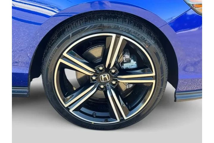 $25595 : Honda Accord Hybrid 2024 Spo image 9