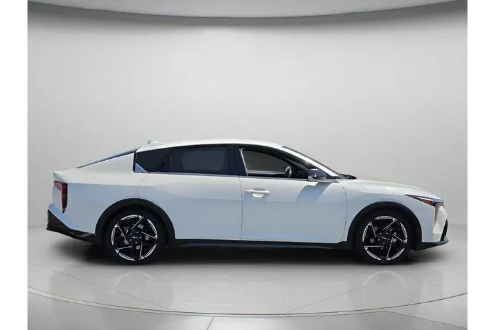 $22992 : Kia K4 2025 GT-Line 4dr Seda image 8