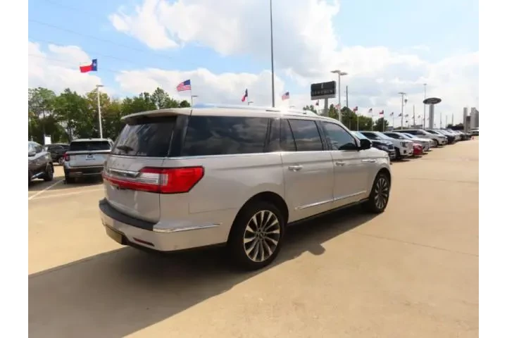 $32911 : Lincoln Navigator L 2020 4x2 image 9