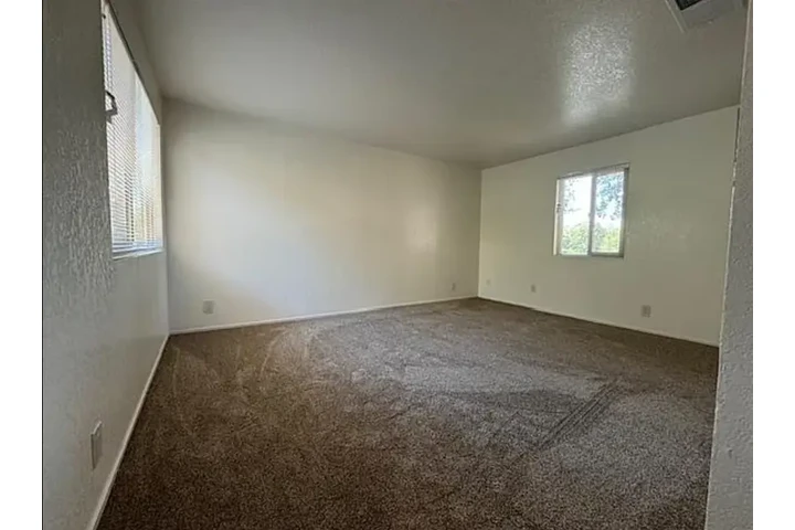 $1100 : Cama luminosa Atascadero CA image 7