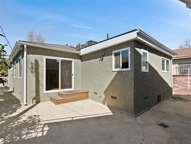 $1600 : 3bed 2Bath image 10