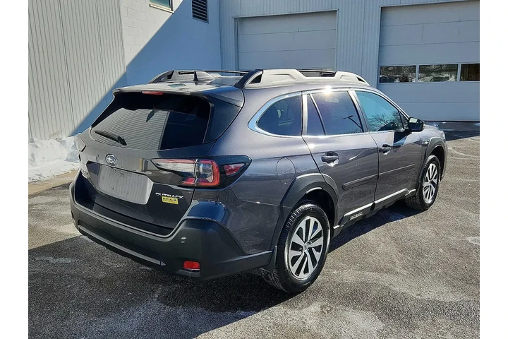 $25989 : Subaru Outback 2023 AWD Prem image 6