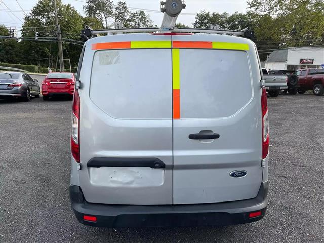 $13900 : 2019 FORD TRANSIT CONNECT CAR image 6