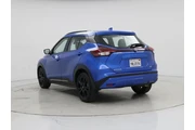 $19998 : Nissan Kicks 2023 SR 4dr Cro thumbnail