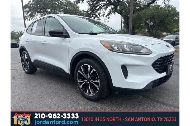 $18237 : Ford Escape 2022 SE 4dr SUV image 1