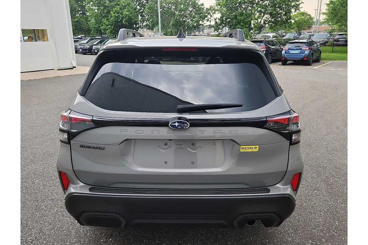 $33995 : Subaru Forester 2025 AWD Lim image 5