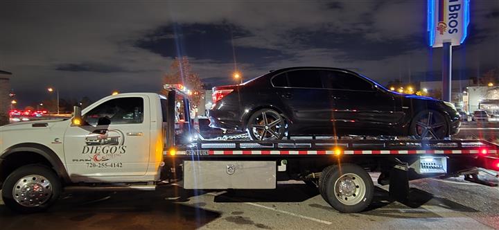 Diego's Towing company image 5