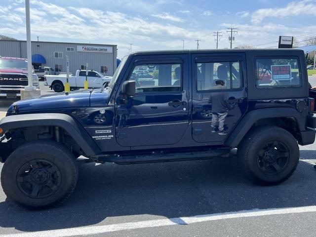 $22417 : PRE-OWNED 2013 JEEP WRANGLER image 2