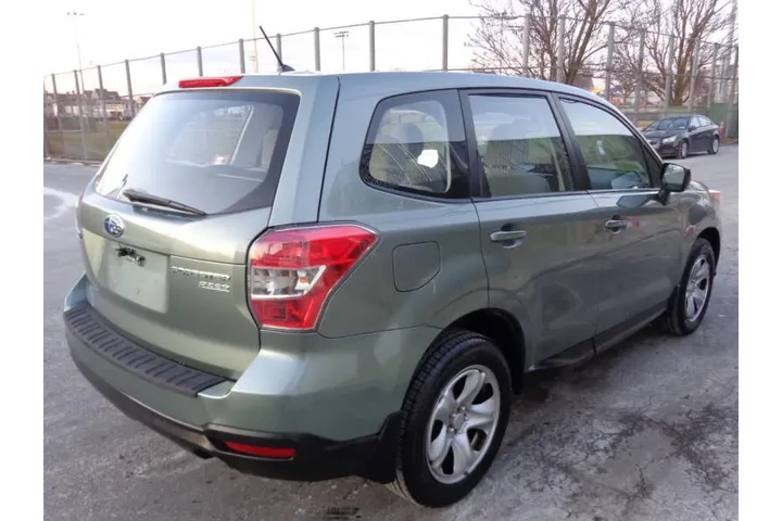 $10450 : 2014 Forester 2.5i image 4