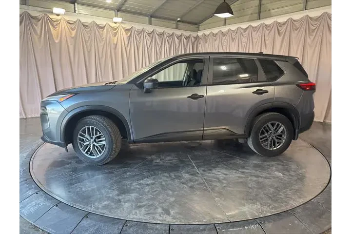 $18399 : Nissan Rogue 2024 S 4dr Cros image 8