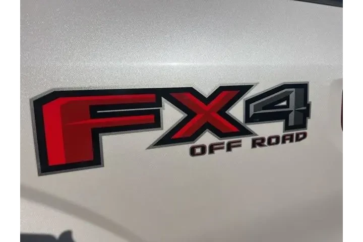 $25995 : Ford F-150 2019 4x4 Lariat 4 image 8