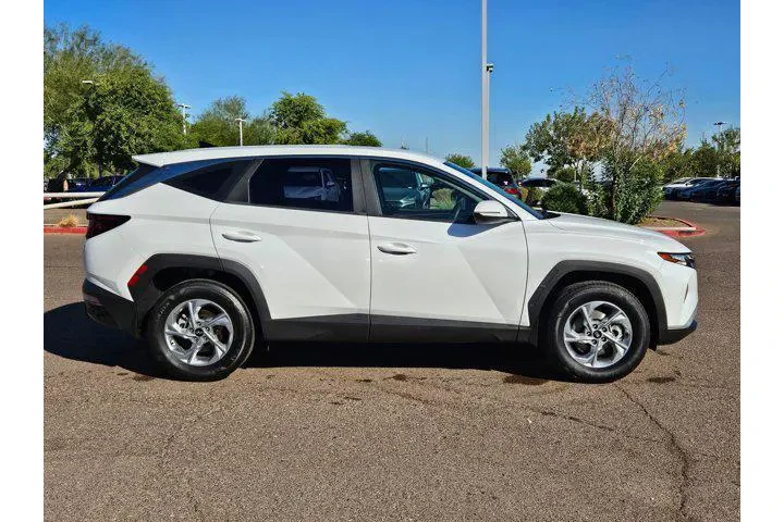 $21146 : Hyundai TUCSON 2022 AWD SE 4 image 2