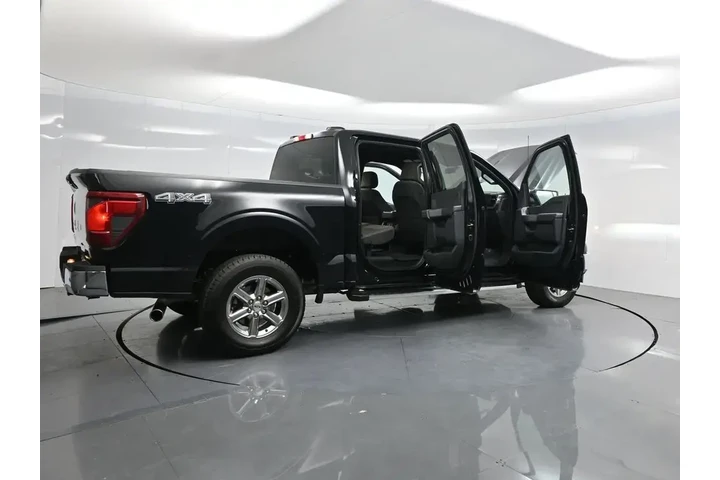 $37004 : Ford F-150 2024 4x4 XLT 4dr image 5