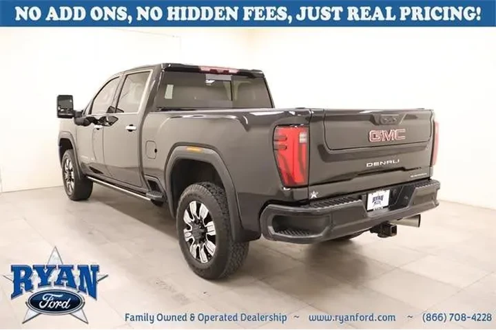 GMC Sierra 2500HD 2024 4x4 D image 3