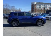 Nissan Rogue 2023 AWD S 4dr thumbnail