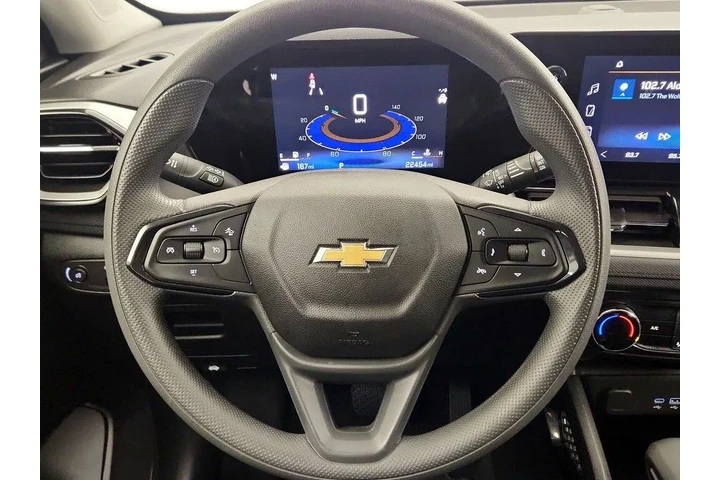 $22998 : Chevrolet Trailblazer 2025 L image 10
