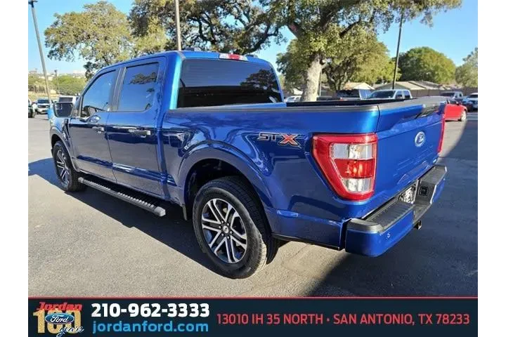$31475 : Ford F-150 2023 4x2 XL 4dr S image 3