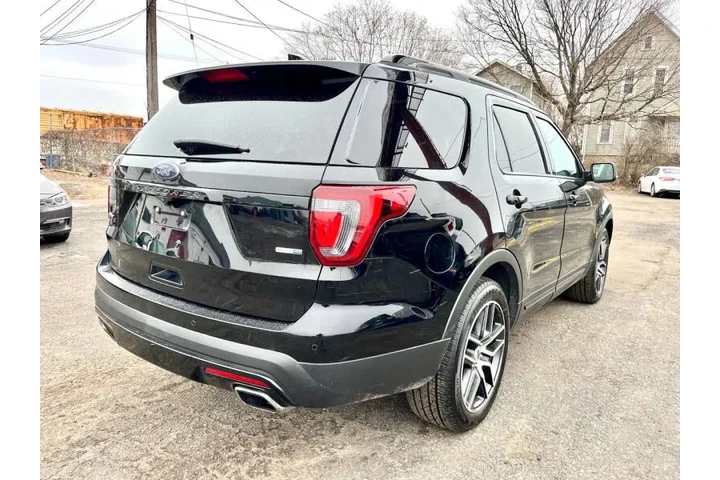 $18500 : 2016 Explorer Sport image 6