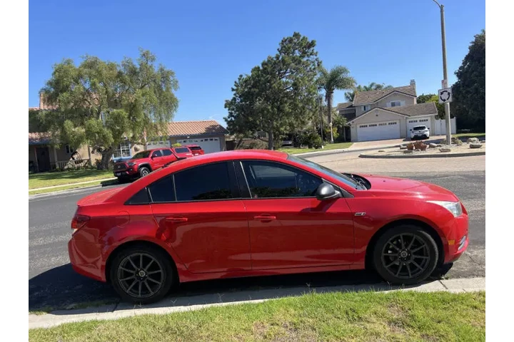 $6000 : 2014 Cruze LS Auto image 9