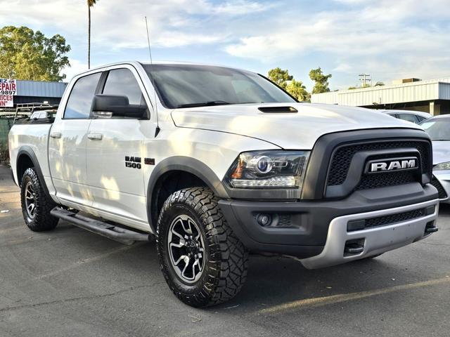 $21900 : 2016 RAM 1500 CREW CAB2016 RA image 4