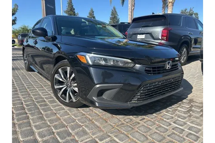 $20995 : Honda Civic 2023 image 1