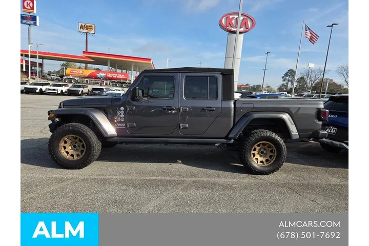 $35420 : Jeep Gladiator 2020 4x4 Over image 2