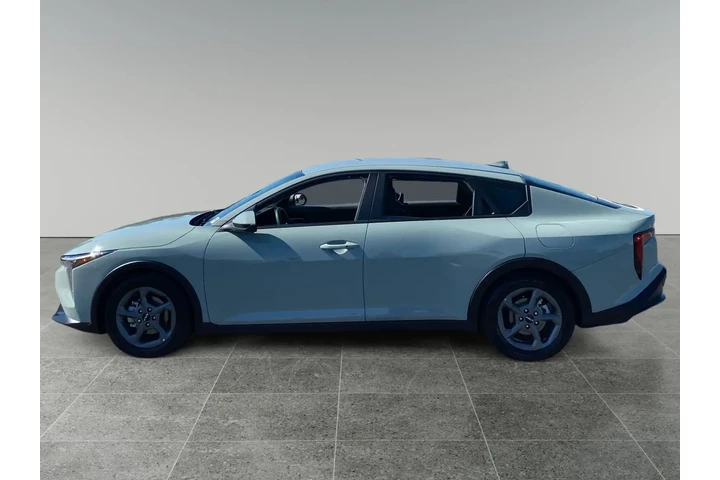 $29199 : Kia K4 2025 image 2