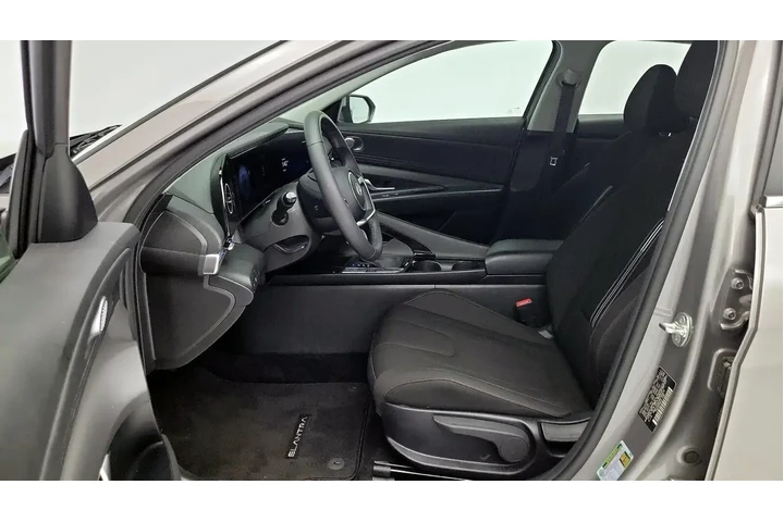 $21998 : Hyundai ELANTRA 2024 SEL 4dr image 10