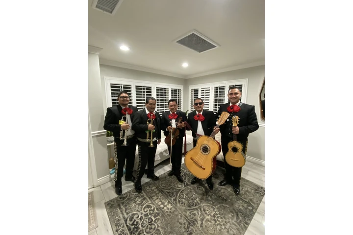 Mariachi J Atotonilco image 1