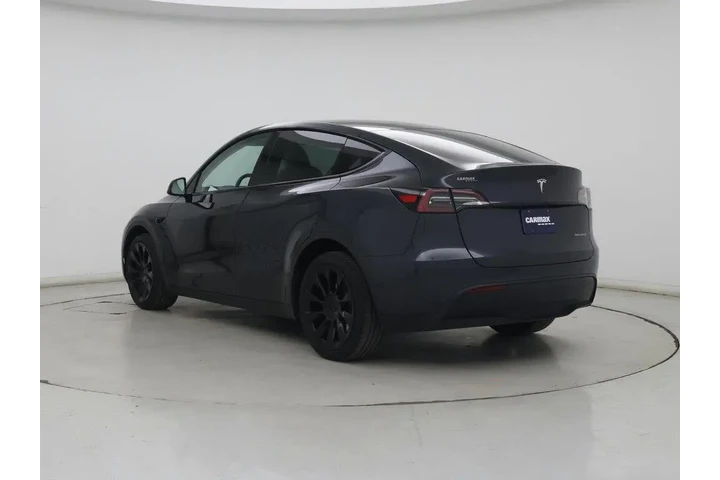 $37998 : Tesla Model Y 2024 AWD Long image 2