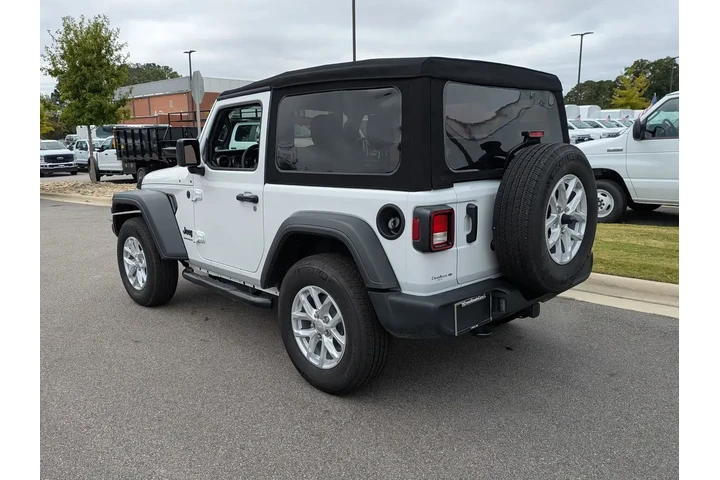 $30517 : Jeep Wrangler 2023 4x4 Sport image 6