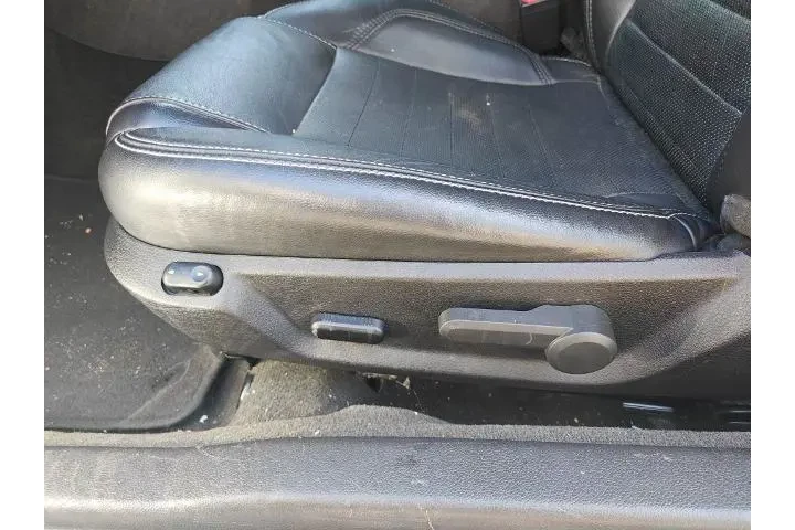 $13502 : Ford Mustang 2014 V6 2dr Fas image 8