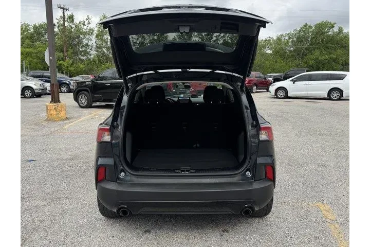 $18884 : Ford Escape 2022 SE 4dr SUV image 8