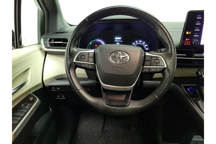 $33998 : Toyota Sienna 2022 XLE 8-Pas image 10