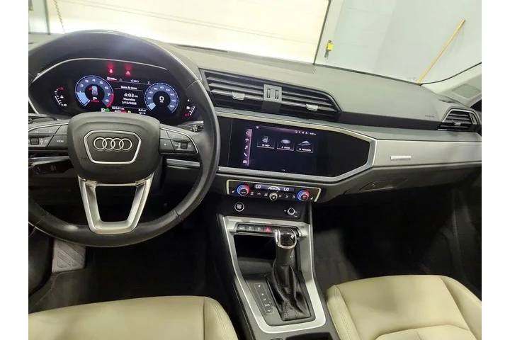 $24998 : Audi Q3 2022 AWD quattro S l image 9