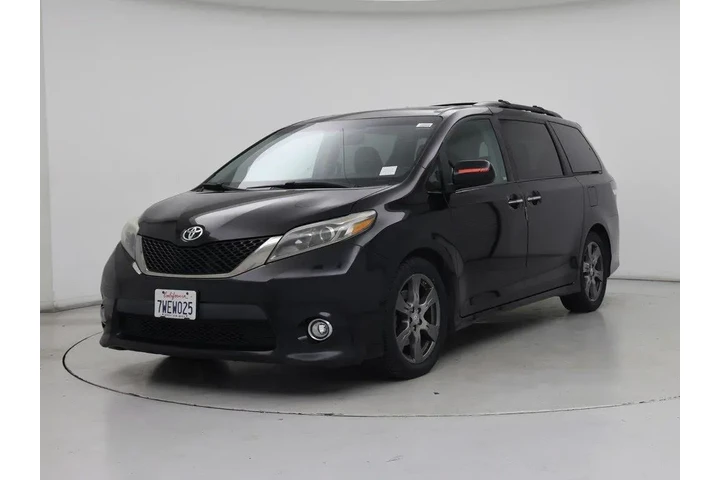 $23998 : Toyota Sienna 2017 SE 8-Pass image 4
