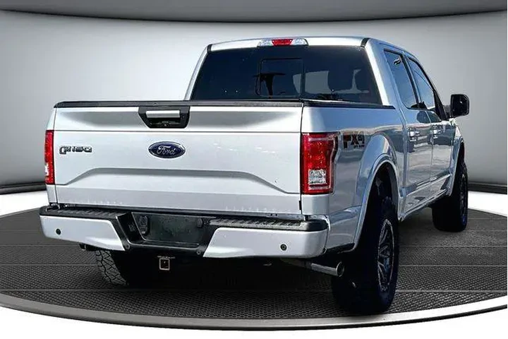 $22500 : Ford F-150 2017 4x4 XLT 4dr image 6